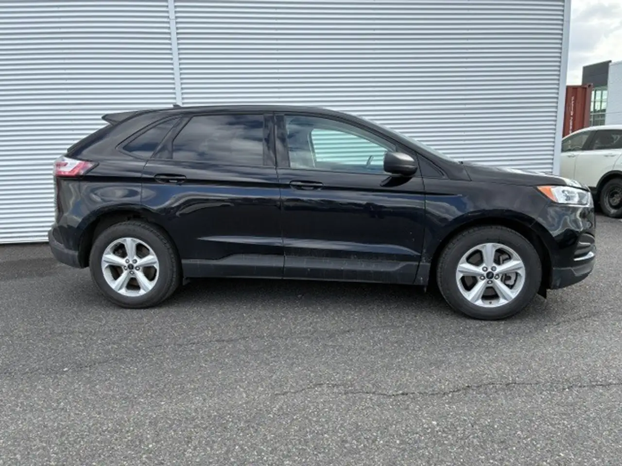Ford Edge снимка Ford Edge