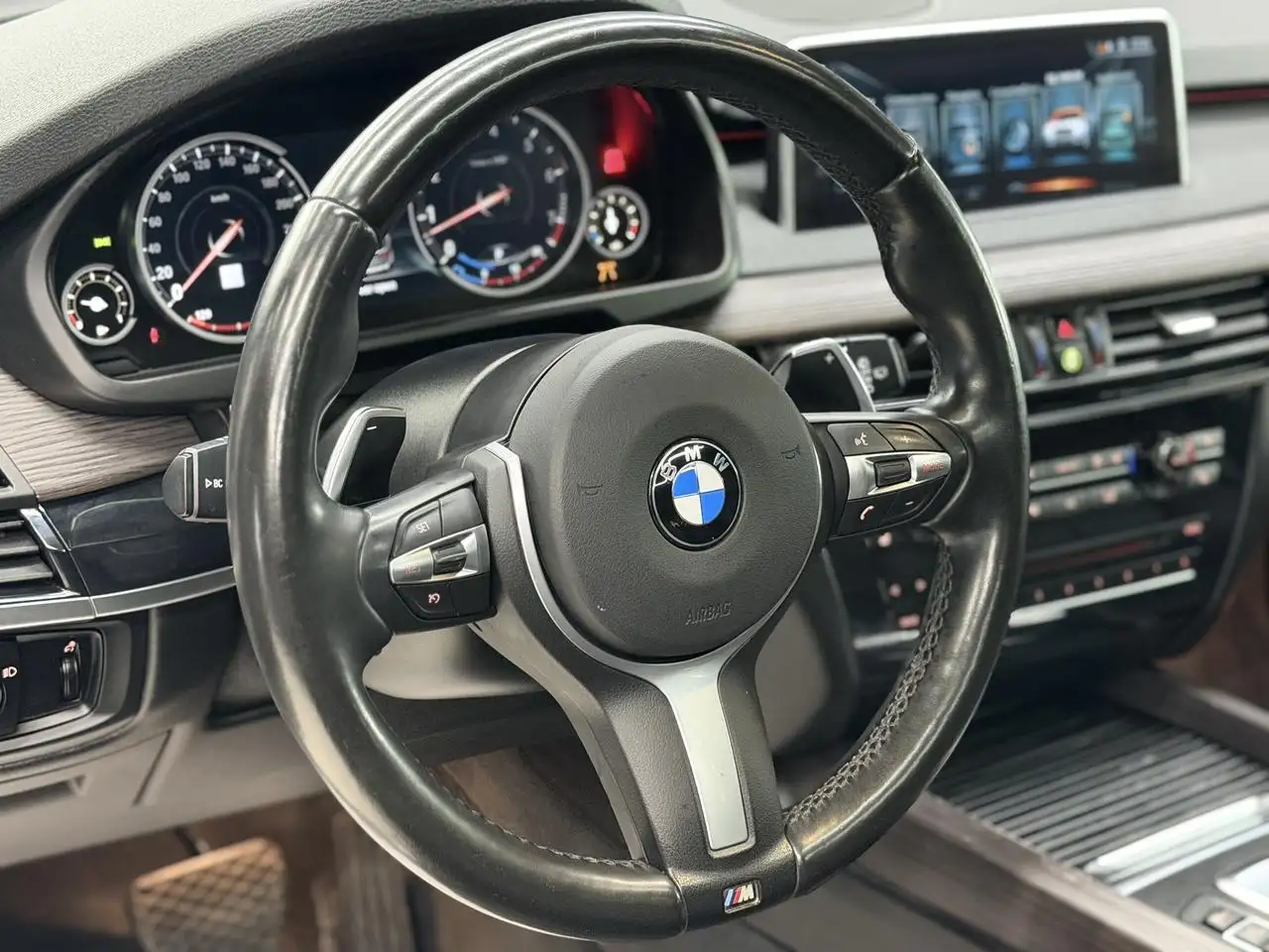 BMW X5 photo BMW X5