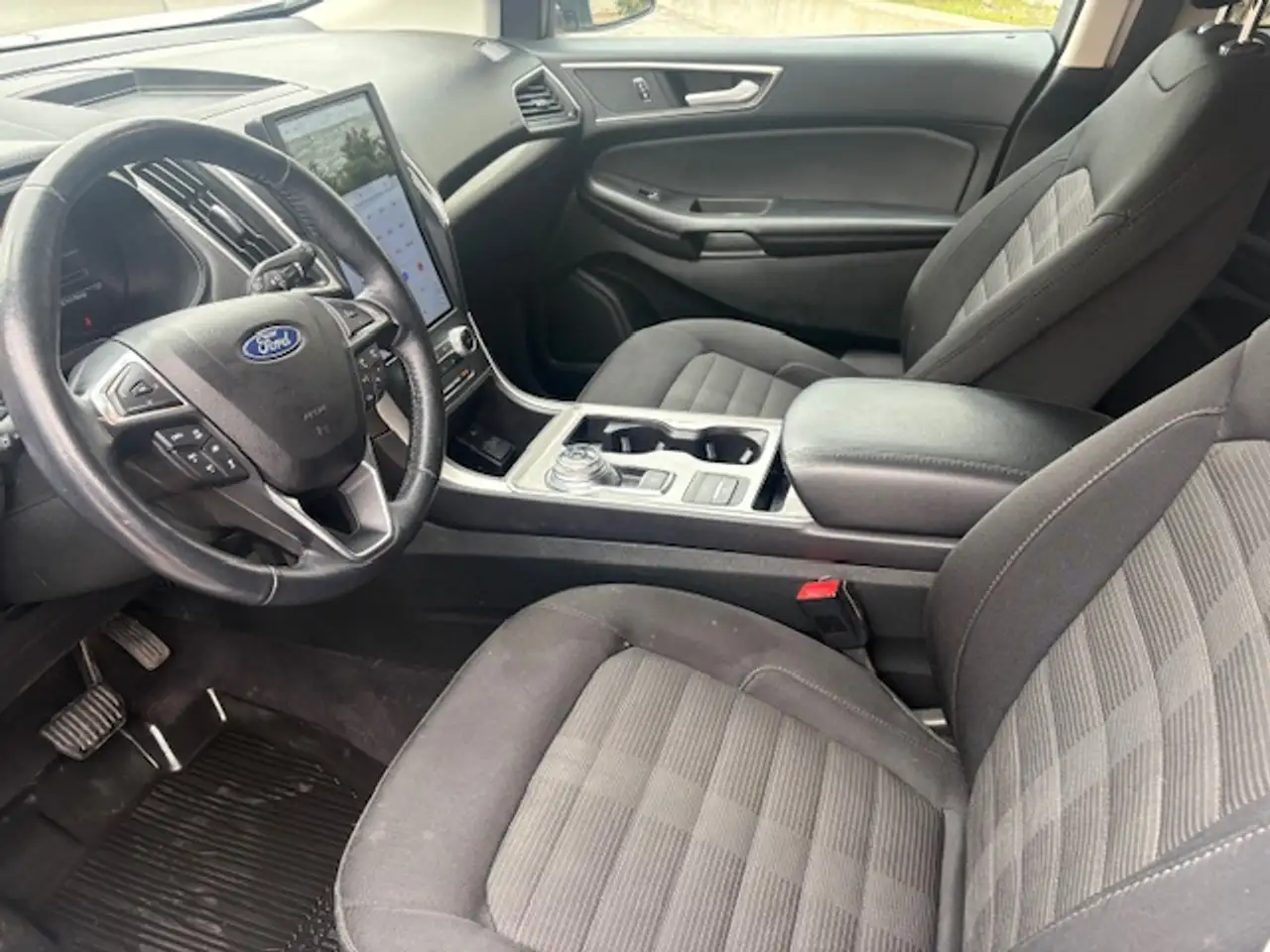 Ford Edge photo Ford Edge