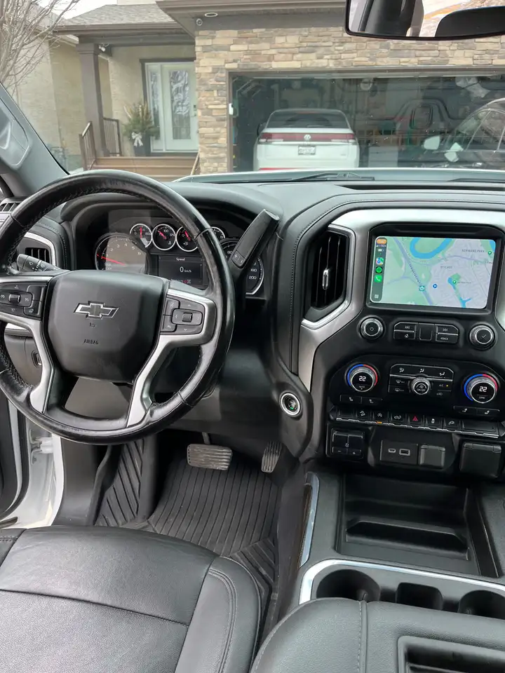 Chevrolet Silverado 1500 снимка Chevrolet Silverado 1500
