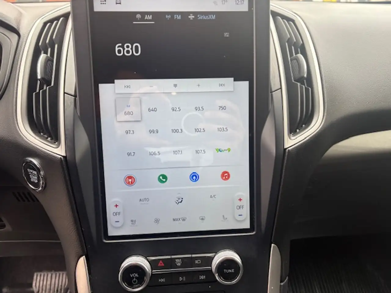 Ford Edge photo Ford Edge