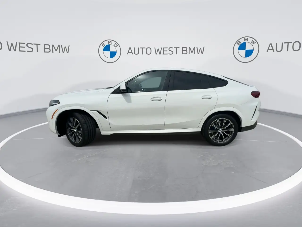 BMW X6 снимка BMW X6