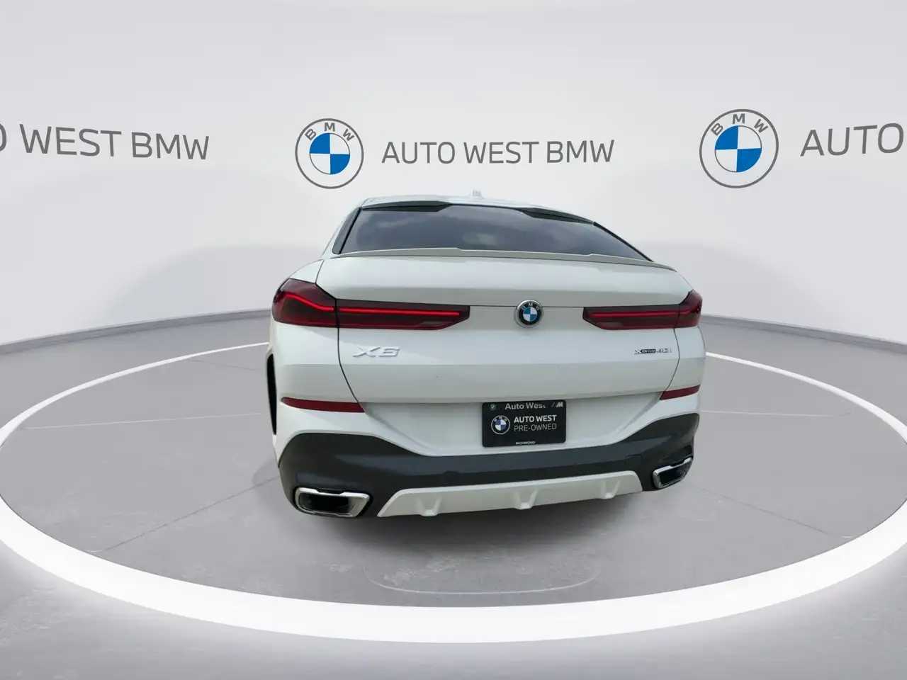 BMW X6 снимка BMW X6