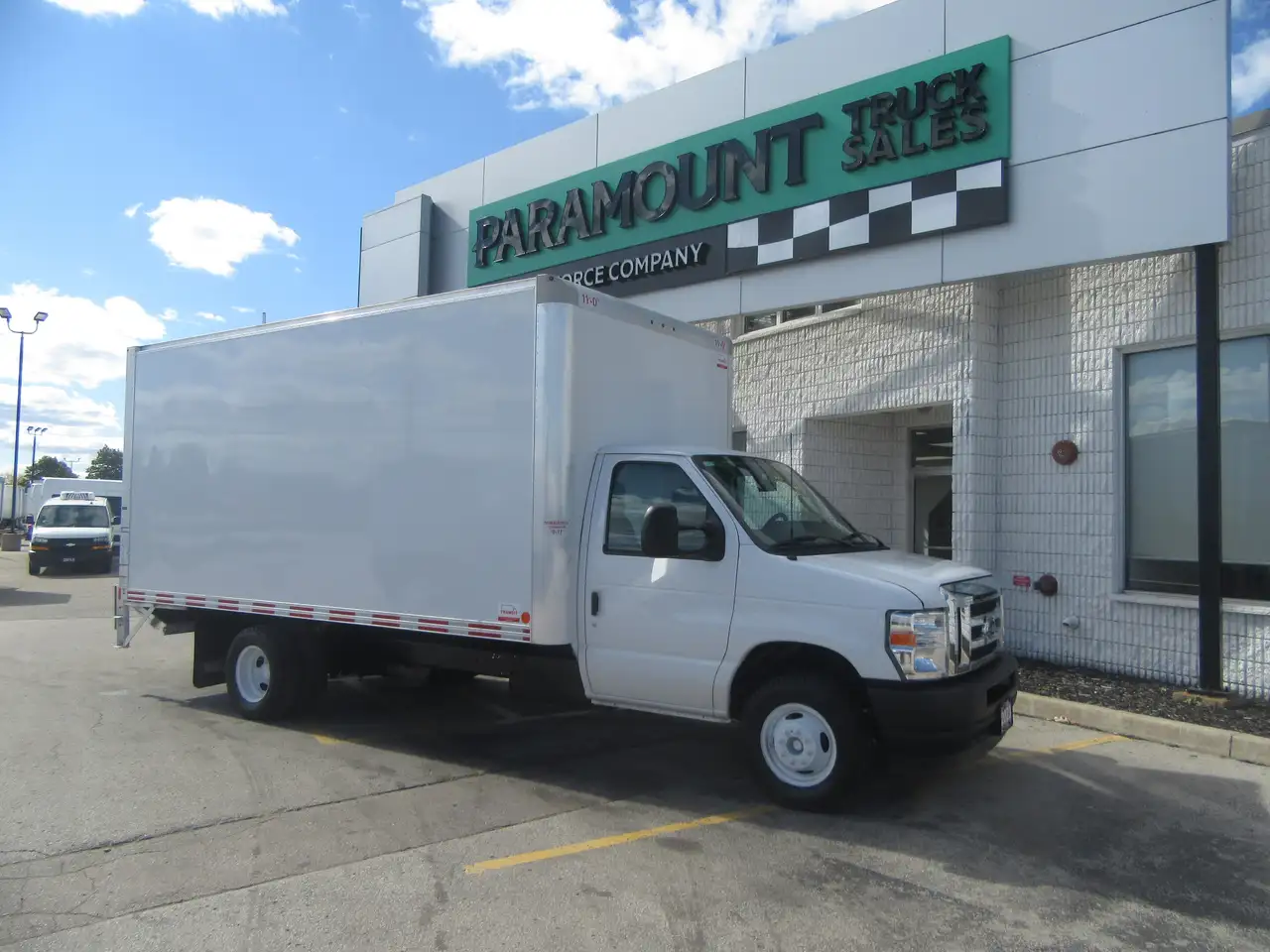 2024 Ford E-450