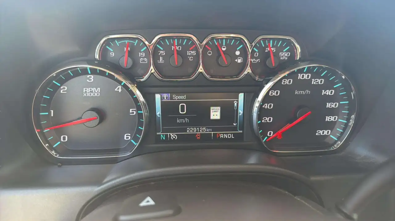 Chevrolet Silverado 1500 снимка Chevrolet Silverado 1500