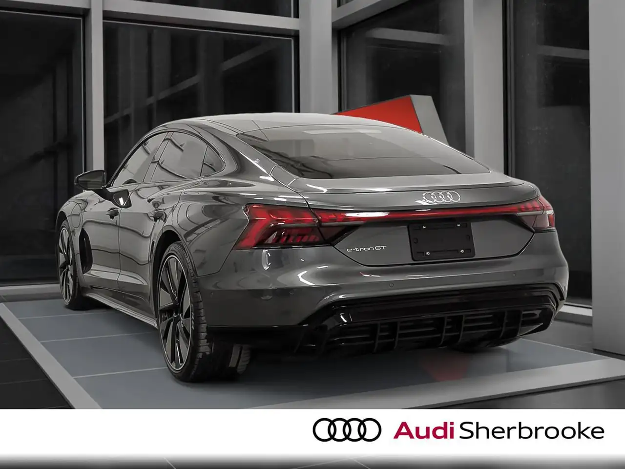 Audi e-tron GT снимка Audi e-tron GT