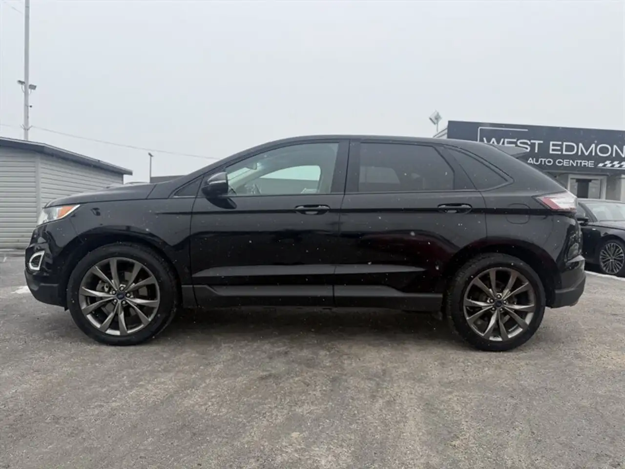 Ford Edge photo Ford Edge
