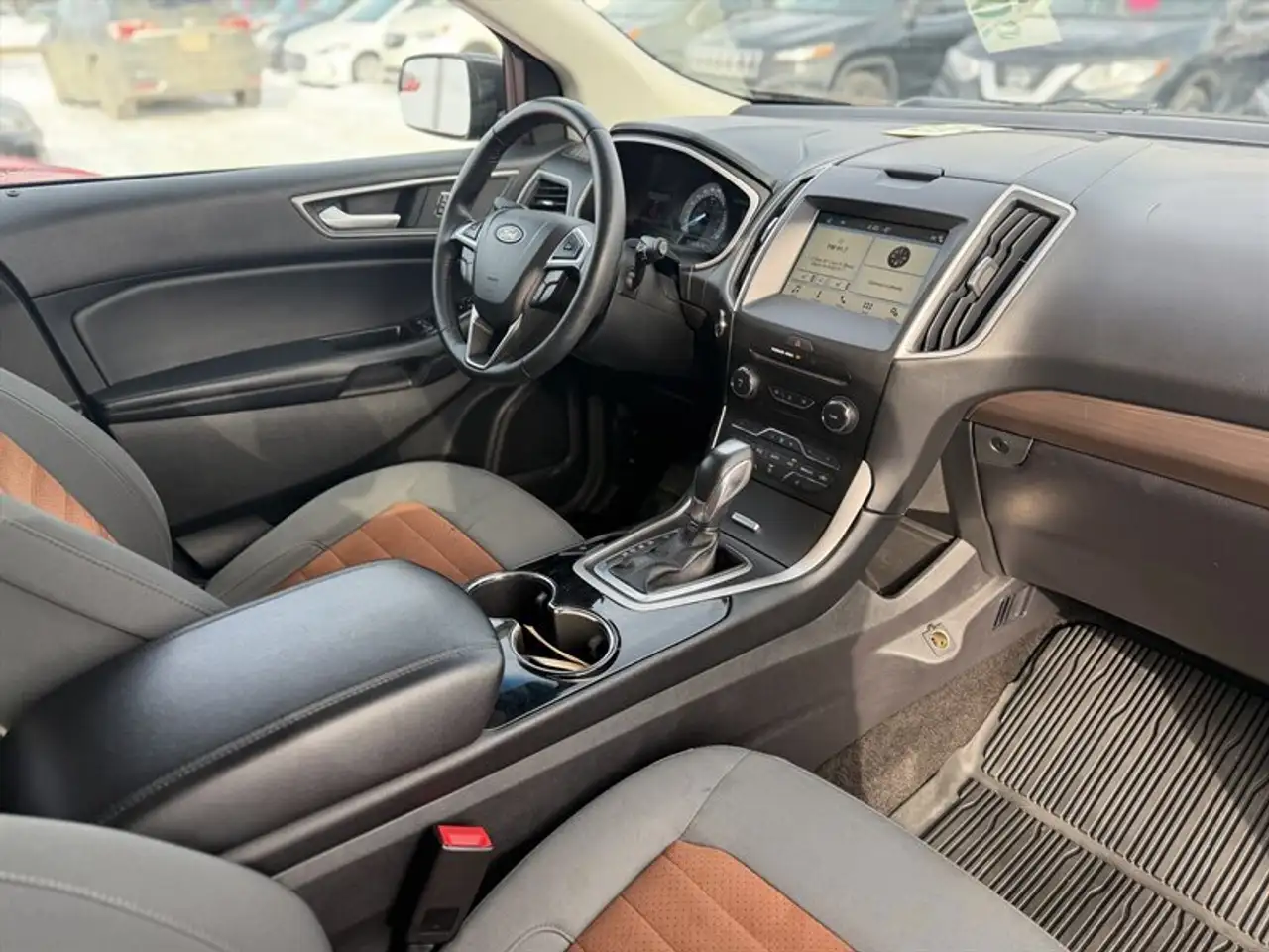 Ford Edge photo Ford Edge