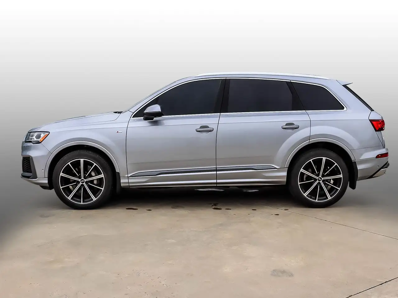 Audi Q7 снимка Audi Q7