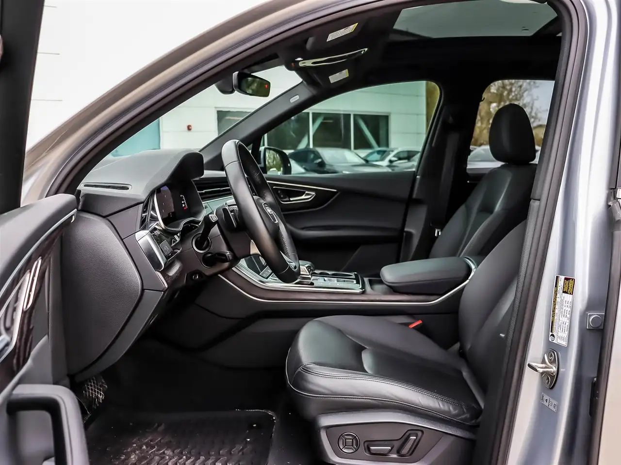 Audi Q7 снимка Audi Q7