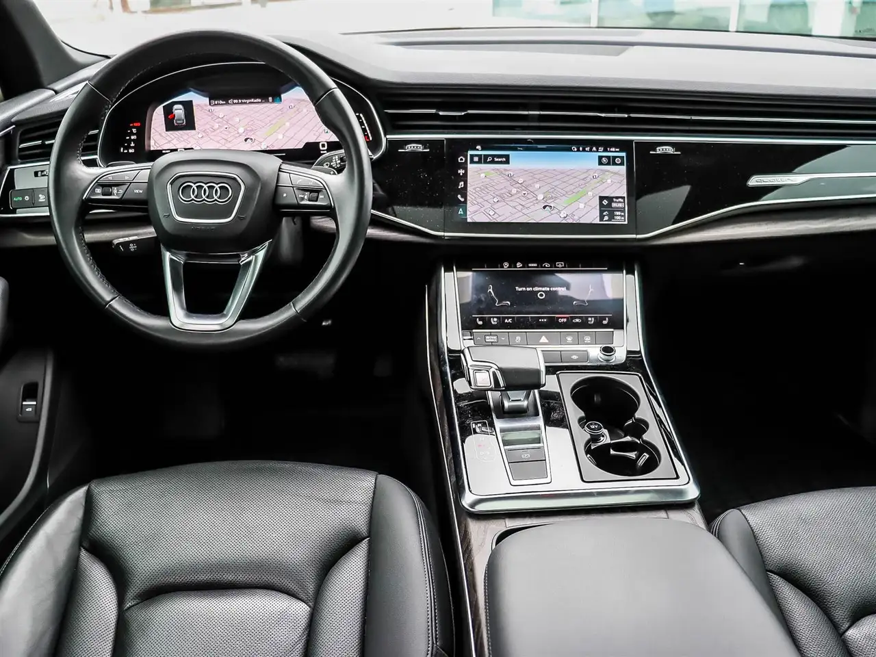Audi Q7 снимка Audi Q7
