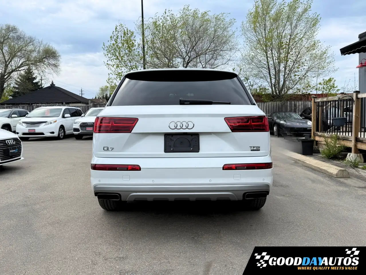 Audi Q7 снимка Audi Q7