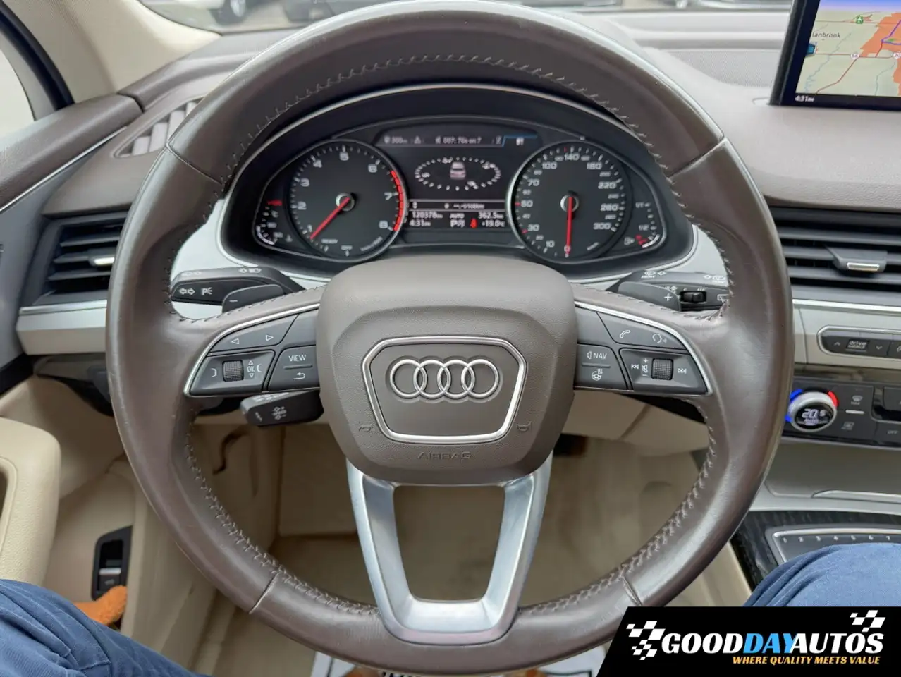 Audi Q7 снимка Audi Q7