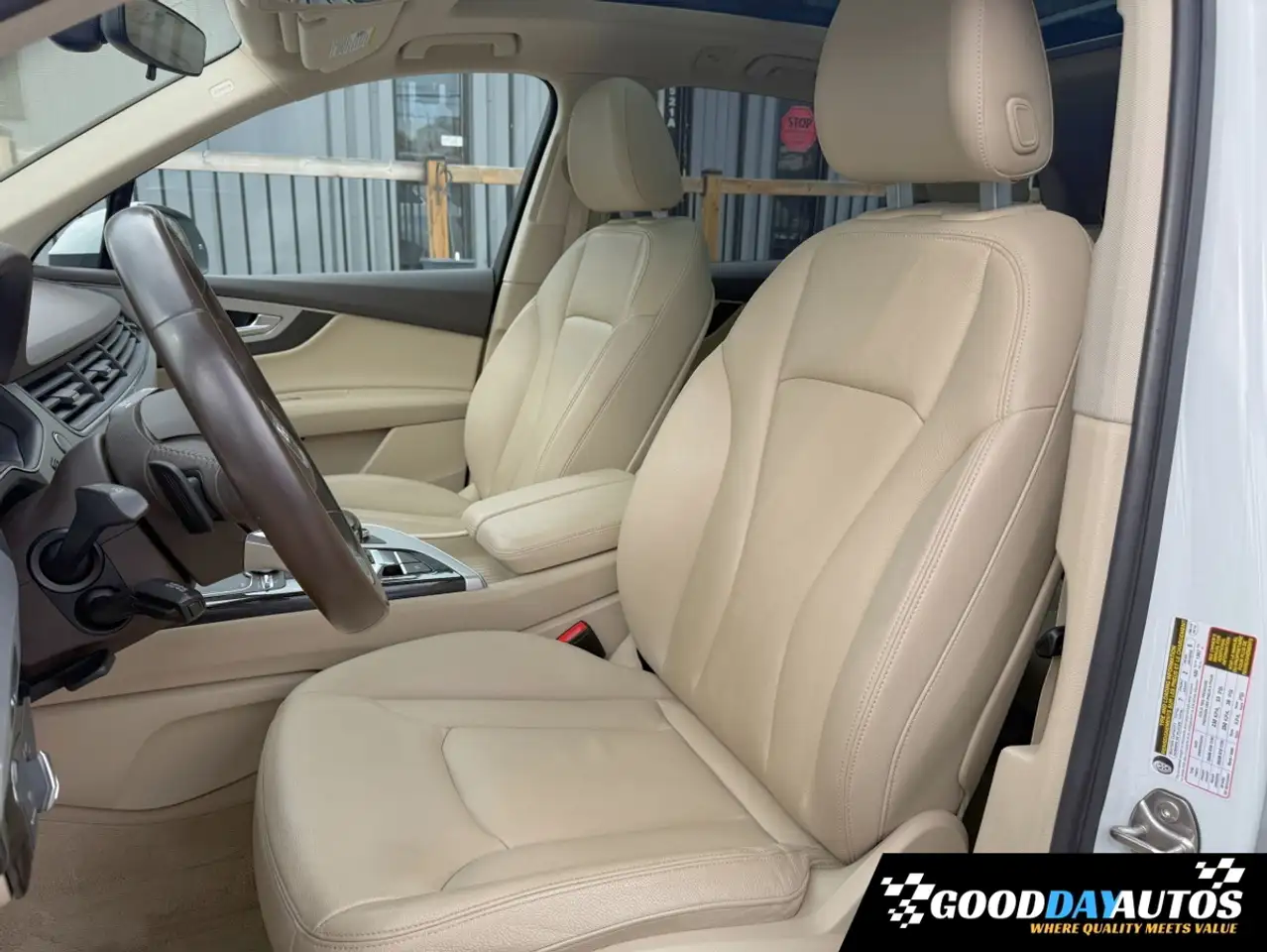 Audi Q7 снимка Audi Q7