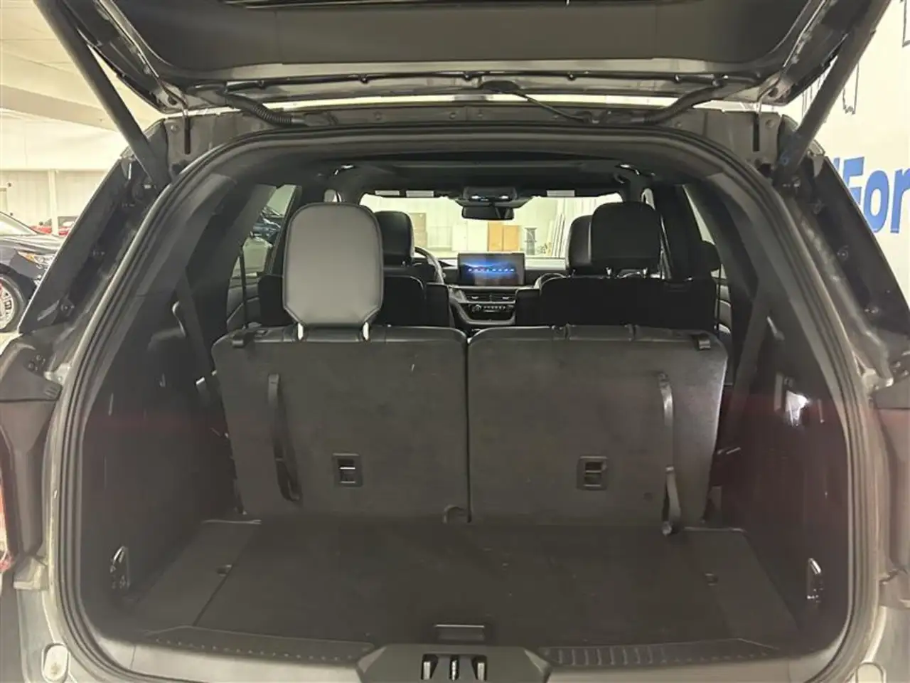 Ford Explorer photo Ford Explorer