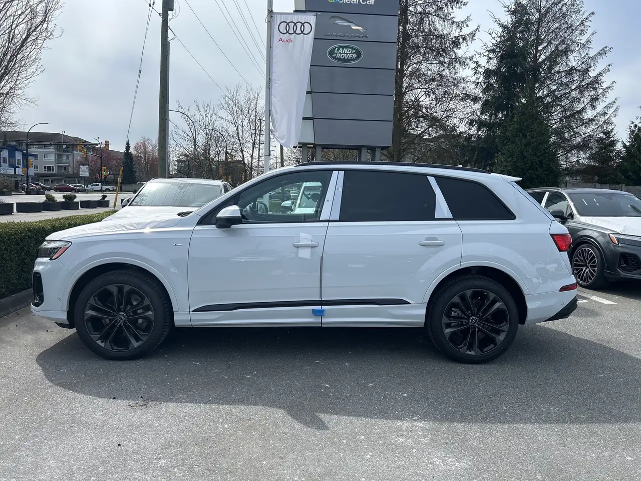 Audi Q7 photo Audi Q7
