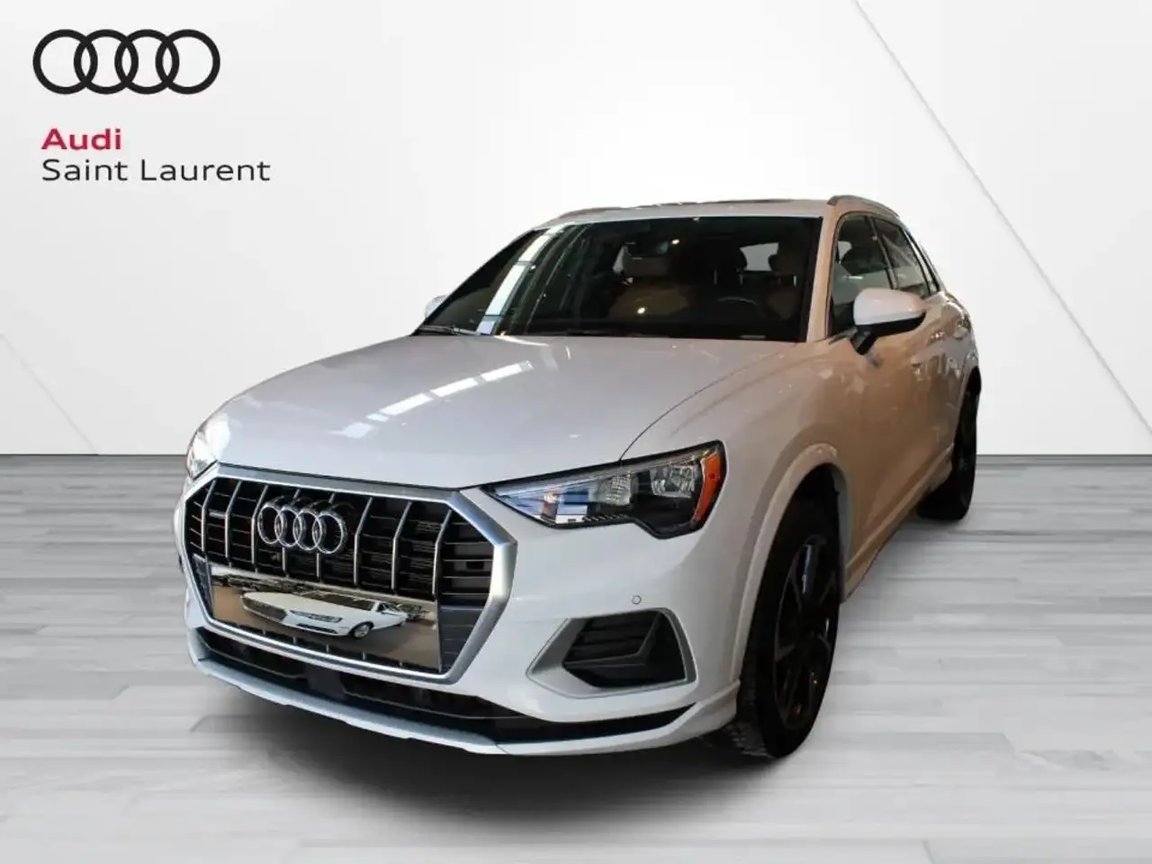 Audi Q3 снимка Audi Q3