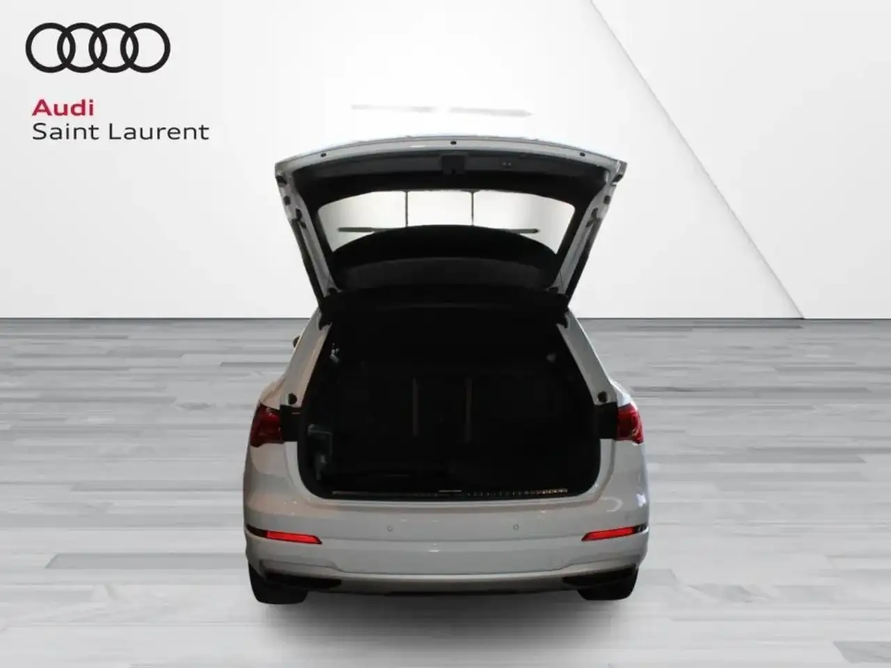 Audi Q3 снимка Audi Q3