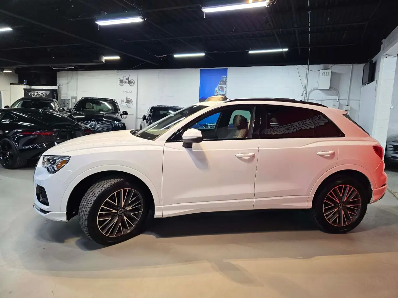 Audi Q3 photo Audi Q3