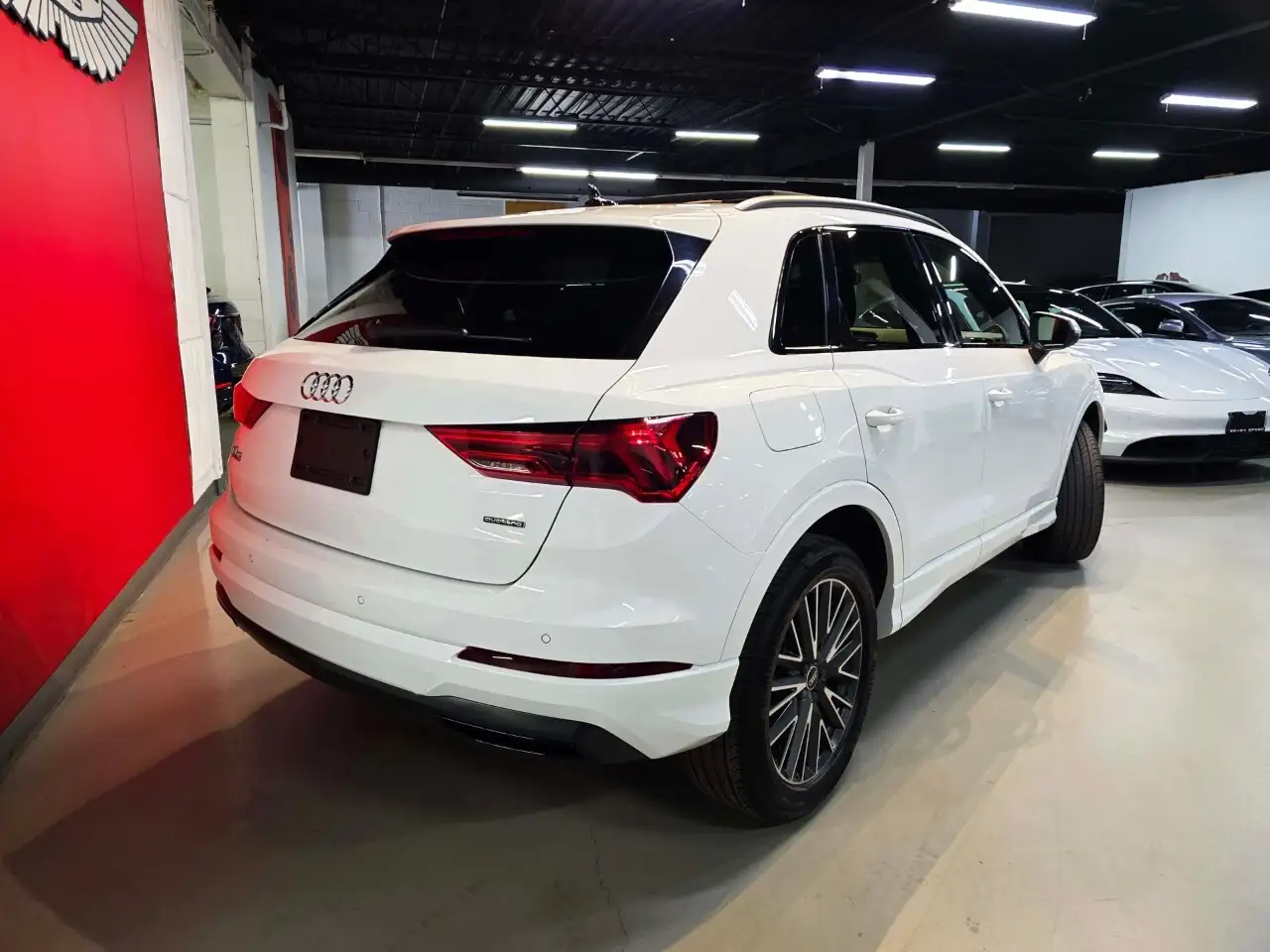 Audi Q3 photo Audi Q3