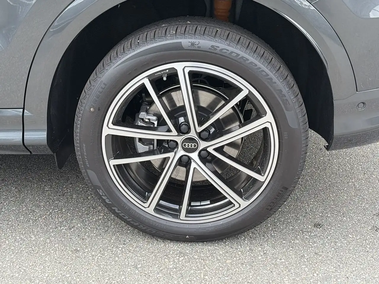 Audi Q5 photo Audi Q5