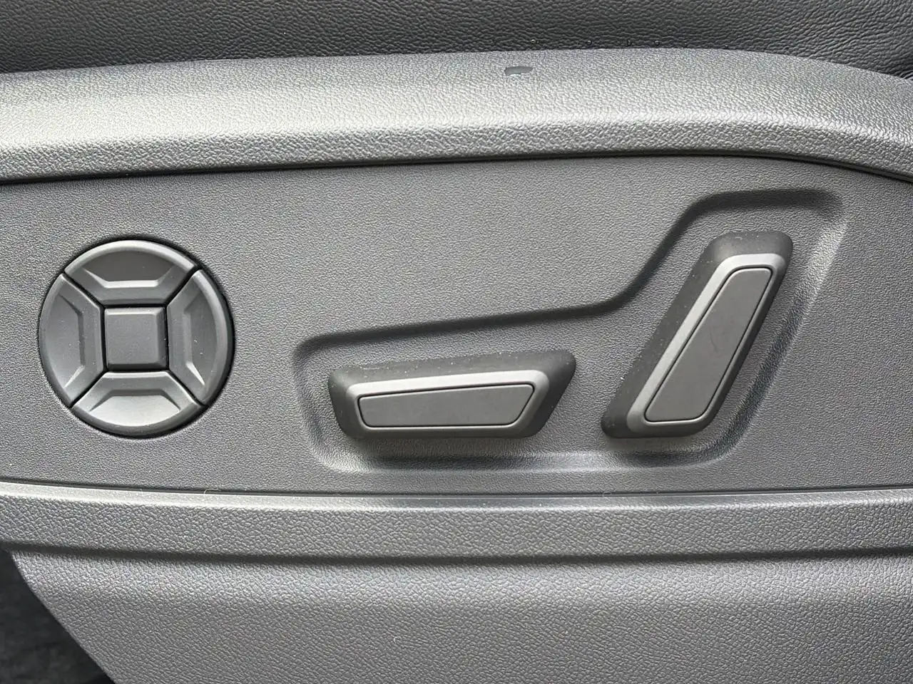 Audi Q5 photo Audi Q5