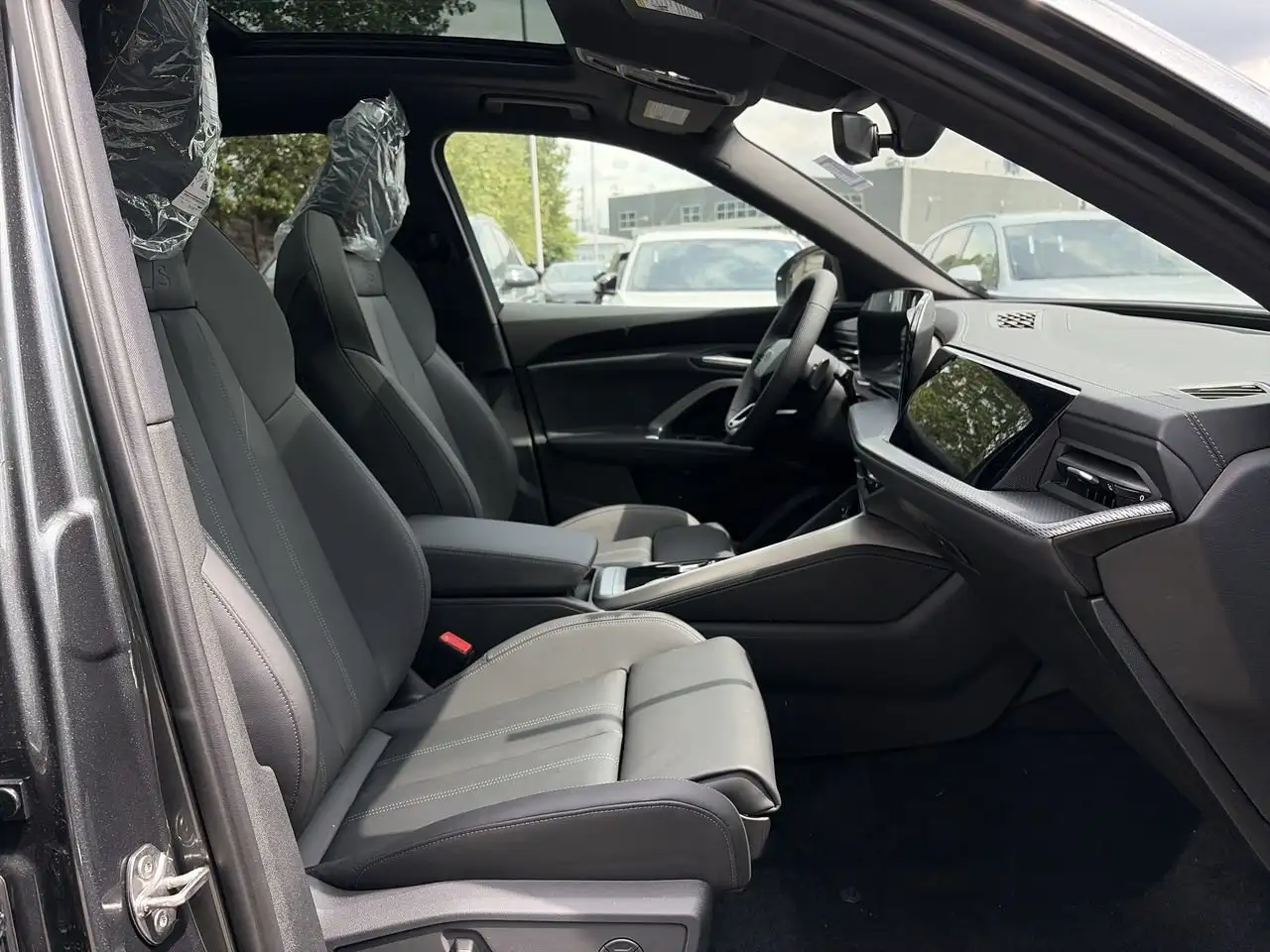 Audi Q5 photo Audi Q5