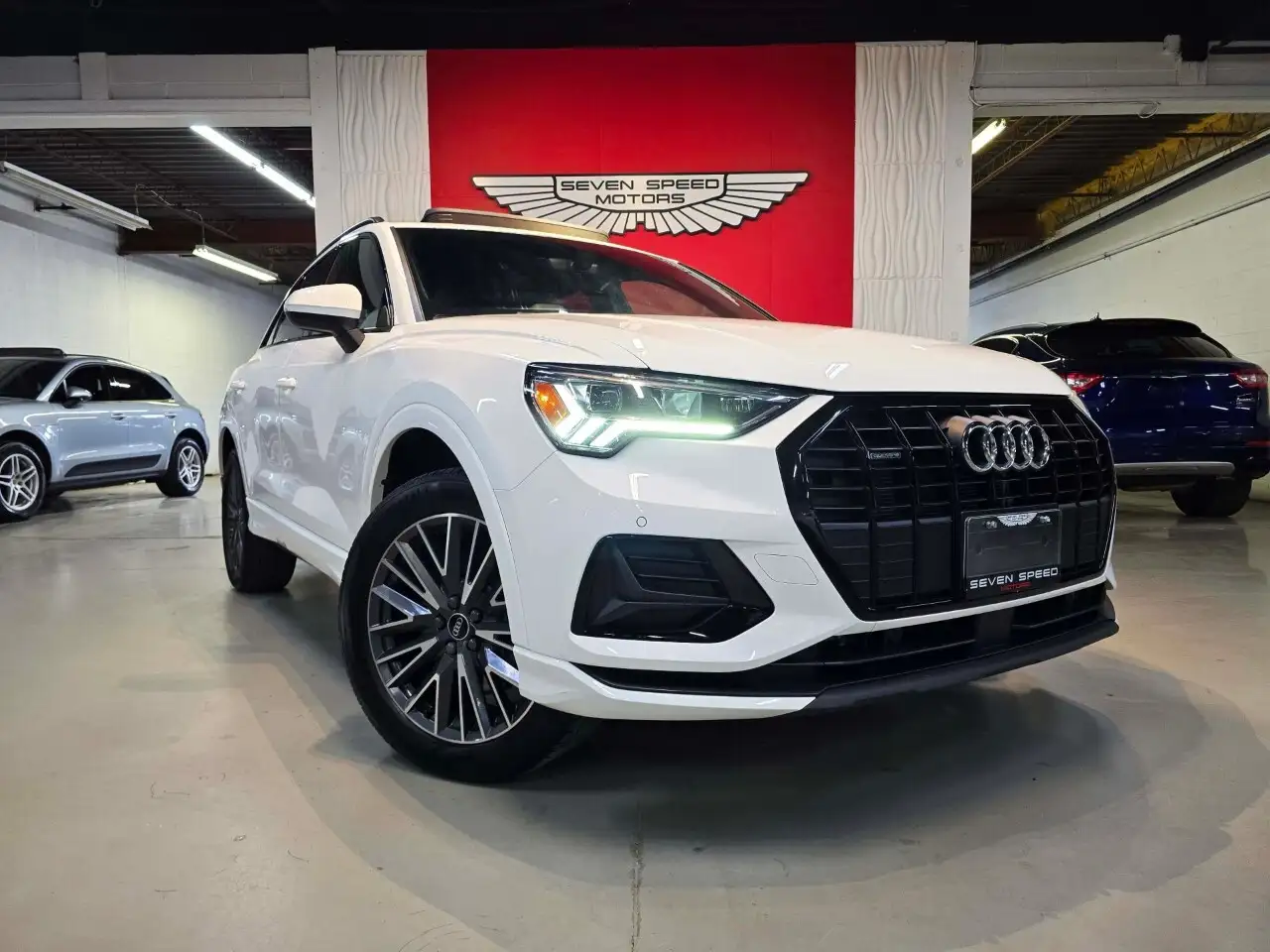 Audi Q3 photo Audi Q3