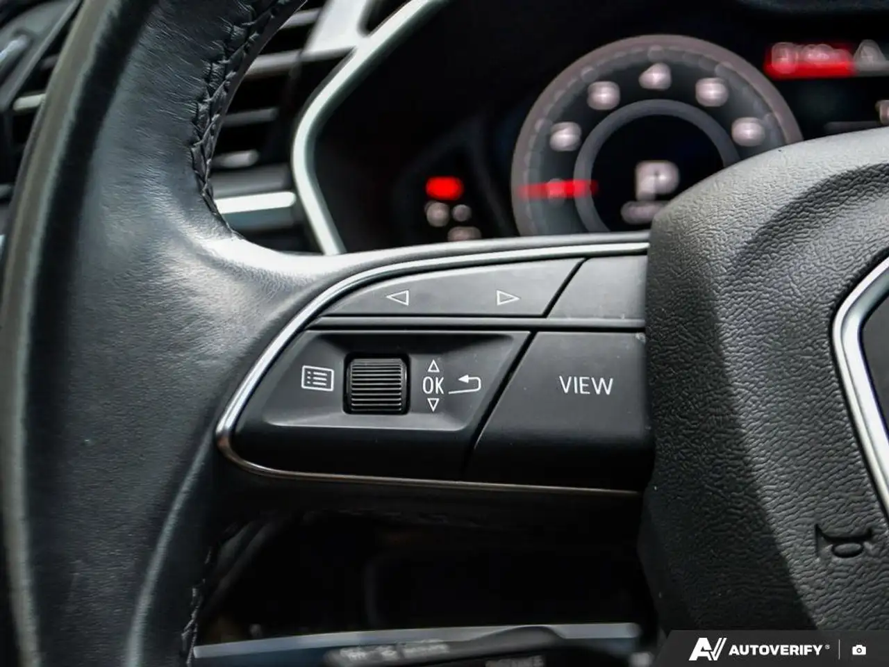 Audi Q3 снимка Audi Q3