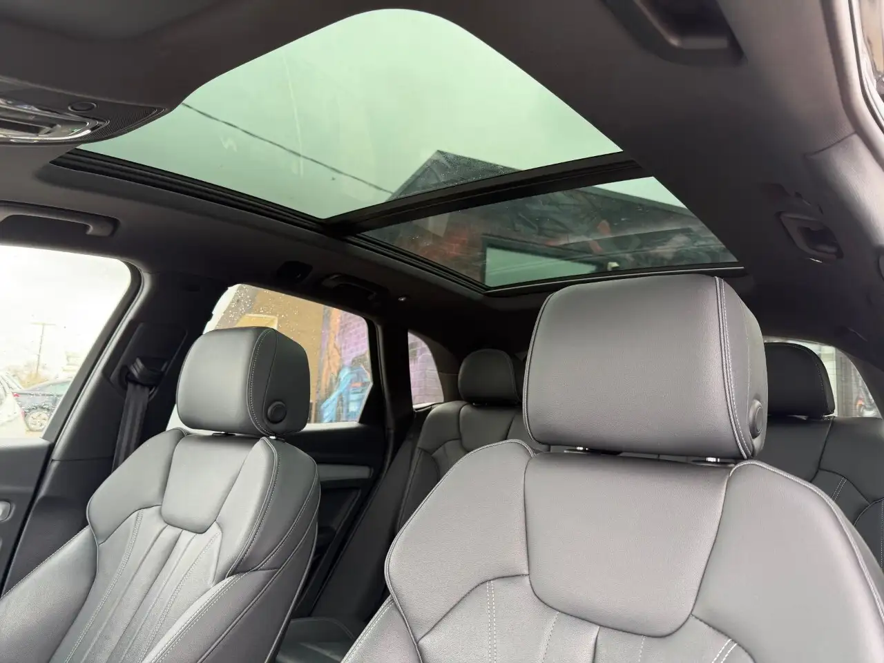 Audi Q5 снимка Audi Q5