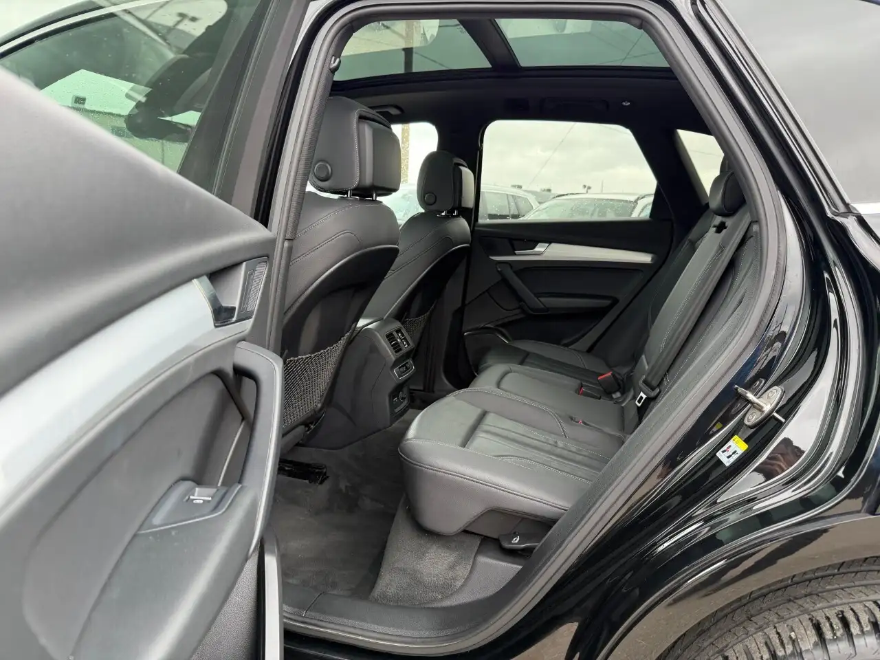 Audi Q5 снимка Audi Q5