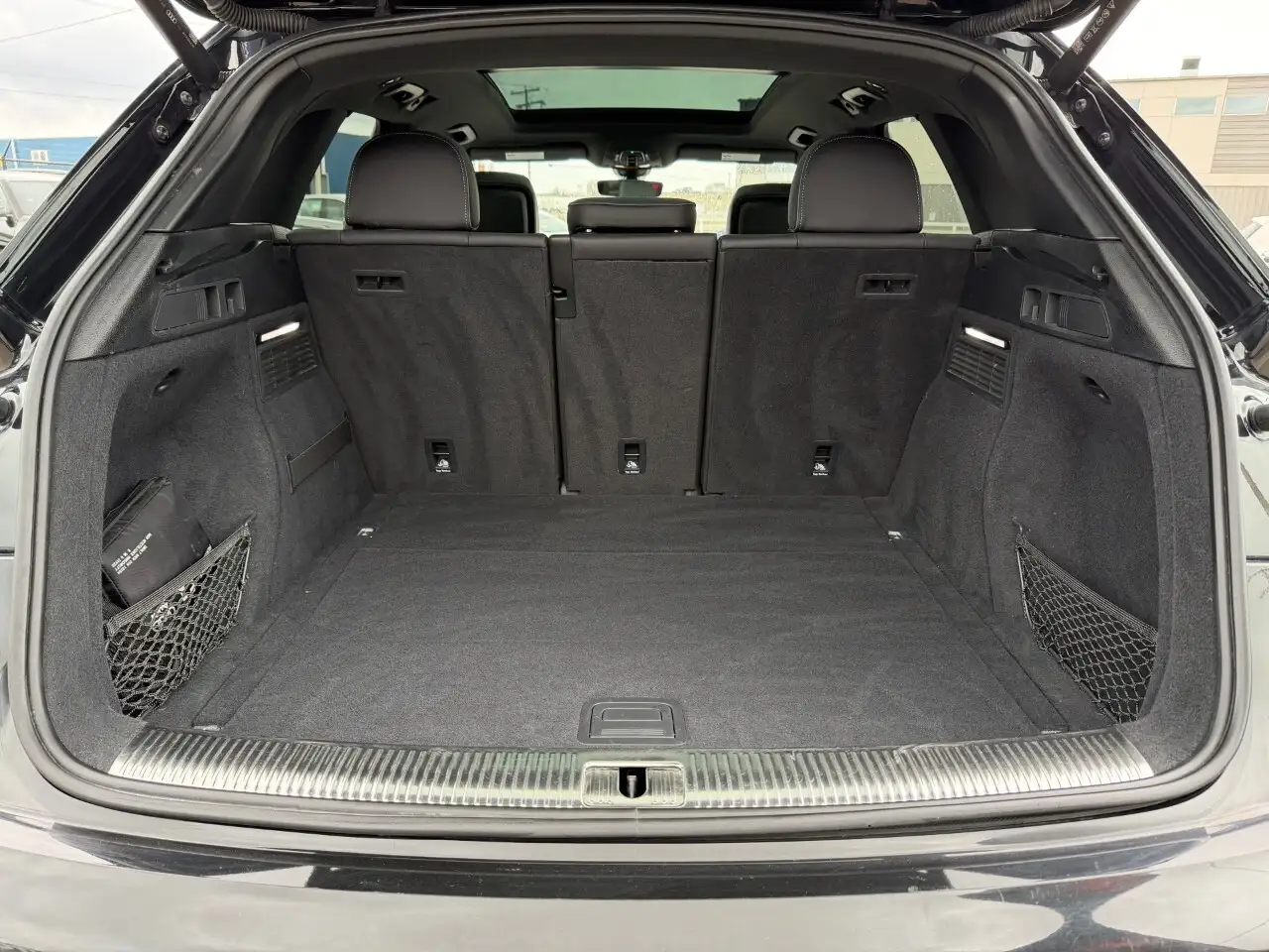 Audi Q5 снимка Audi Q5