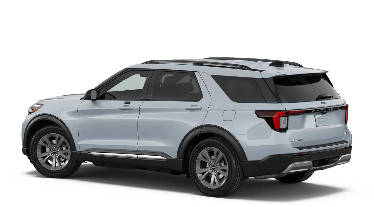 Ford Explorer photo Ford Explorer