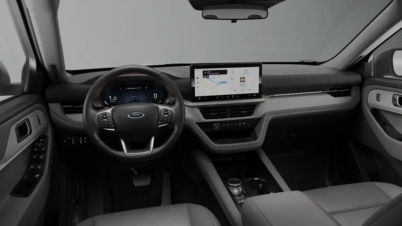 Ford Explorer photo Ford Explorer