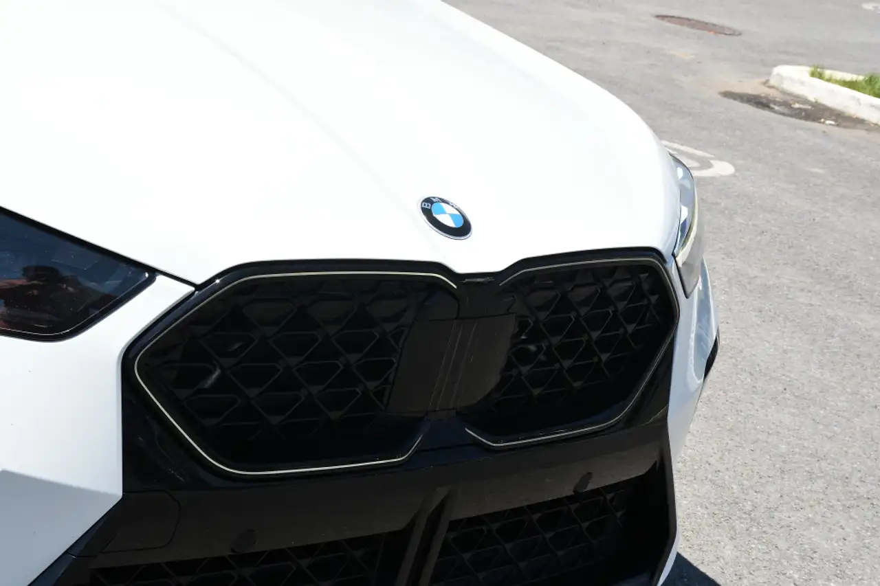 BMW X2 photo BMW X2