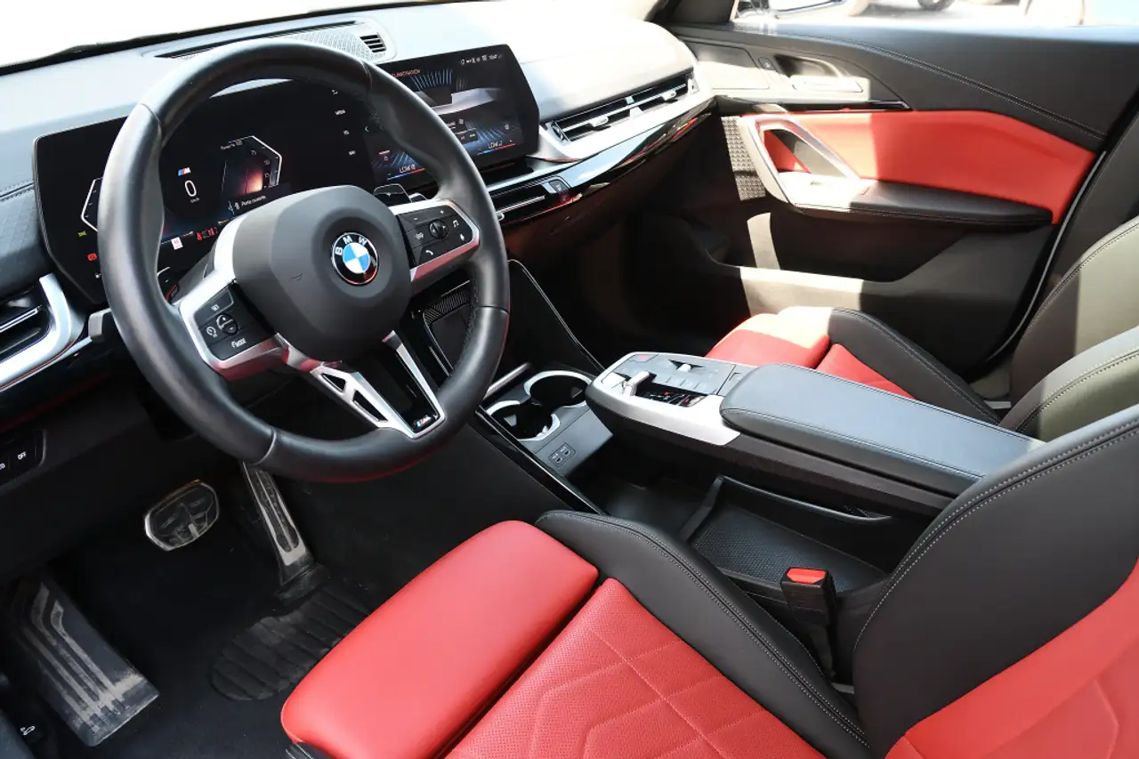 BMW X2 photo BMW X2
