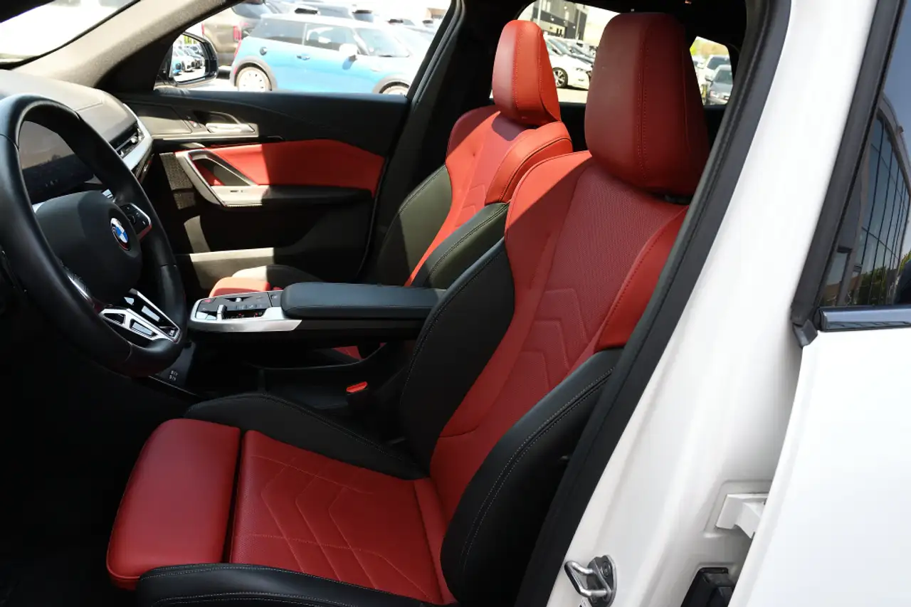 BMW X2 photo BMW X2