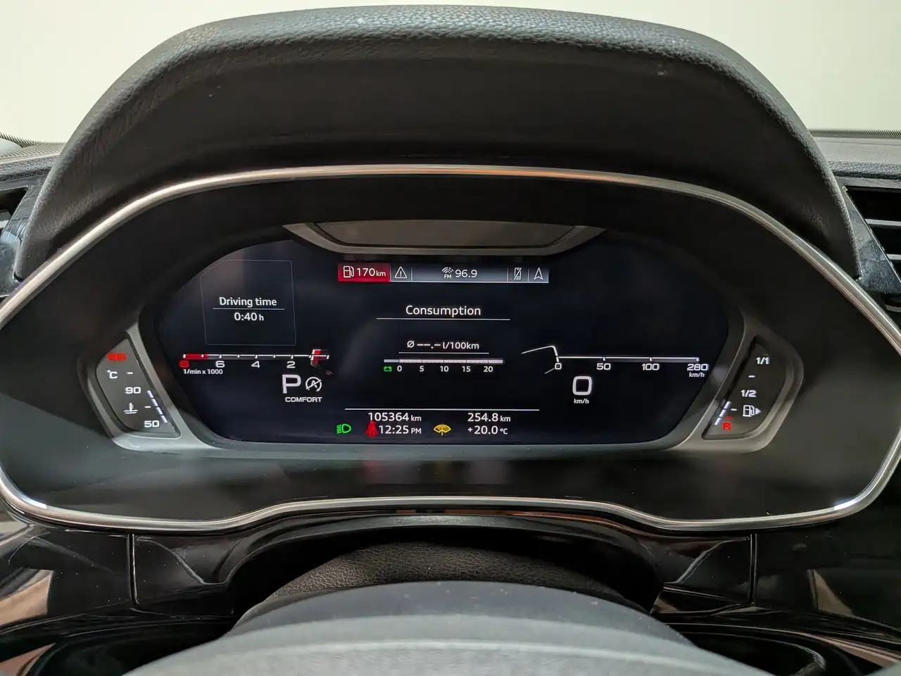 Audi Q3 photo Audi Q3