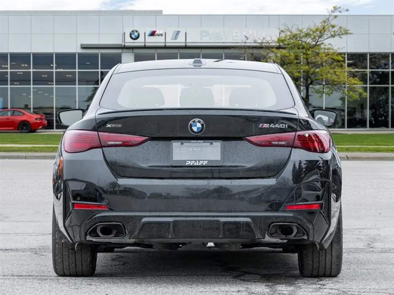 BMW 4 Series снимка BMW 4 Series