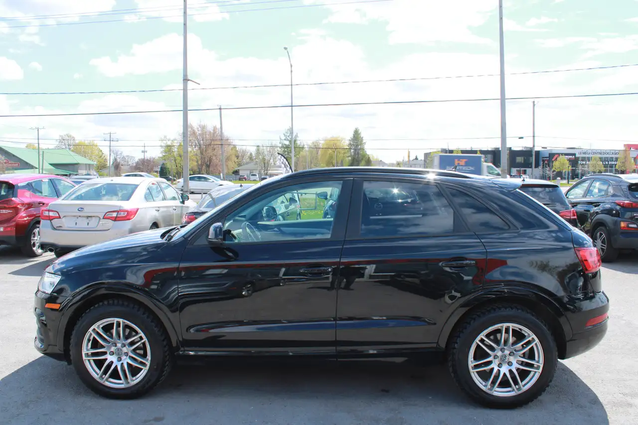 Audi Q3 снимка Audi Q3