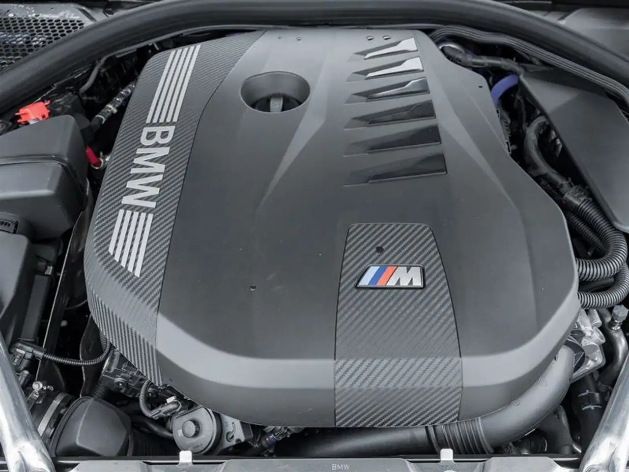 BMW 4 Series снимка BMW 4 Series