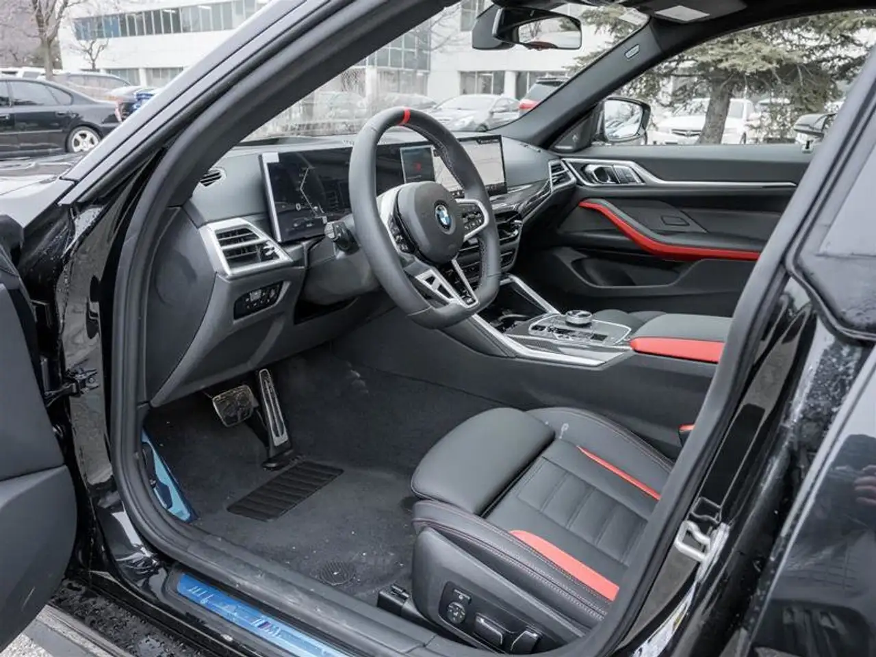 BMW 4 Series снимка BMW 4 Series