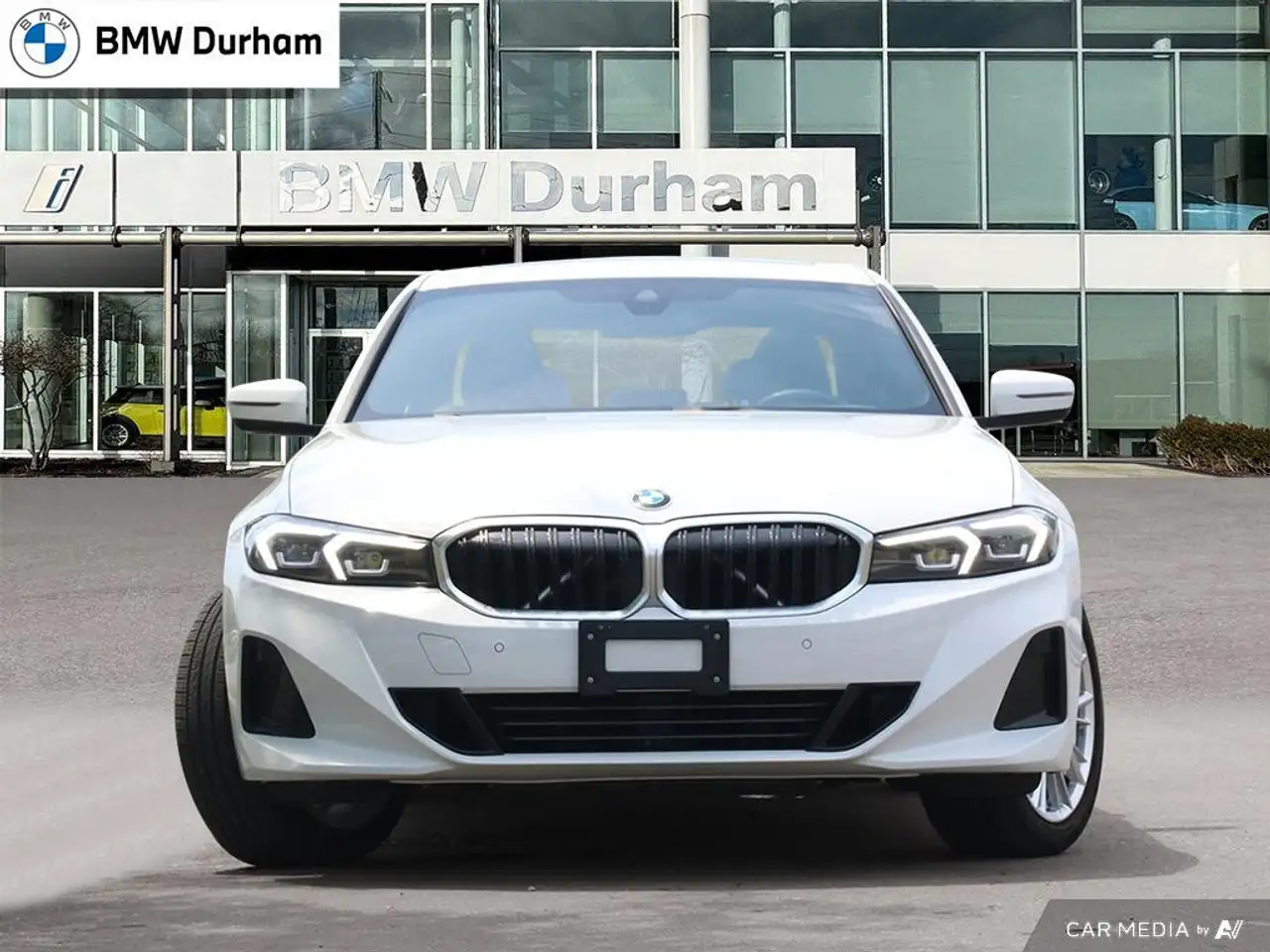 BMW 3 Series photo BMW 3 Series