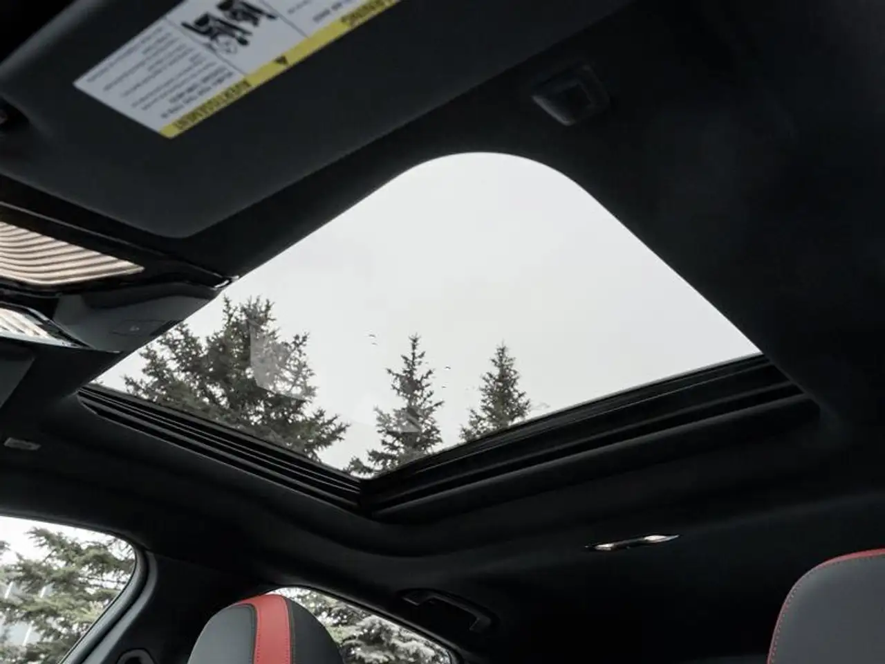 BMW 4 Series снимка BMW 4 Series