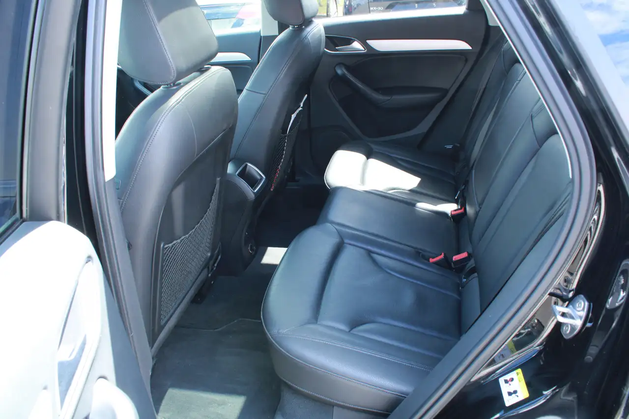 Audi Q3 снимка Audi Q3