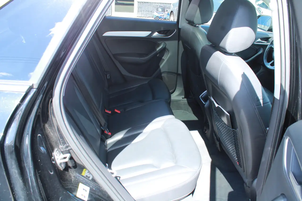 Audi Q3 снимка Audi Q3