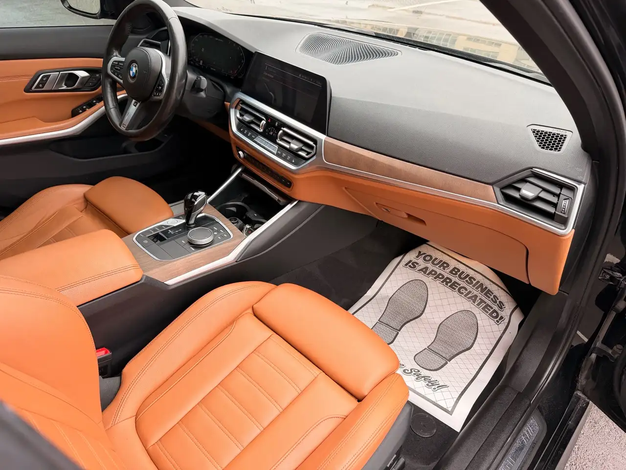BMW 3 Series снимка BMW 3 Series