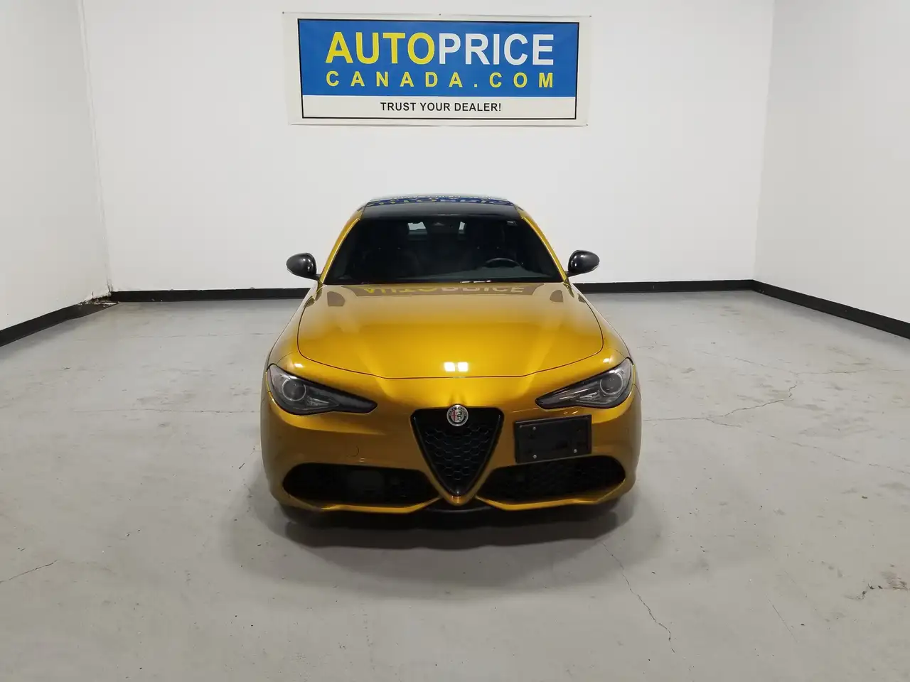 Alfa Romeo Giulia снимка Alfa Romeo Giulia