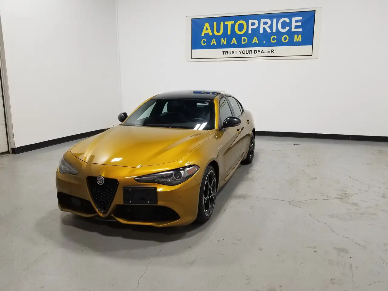 Alfa Romeo Giulia снимка Alfa Romeo Giulia