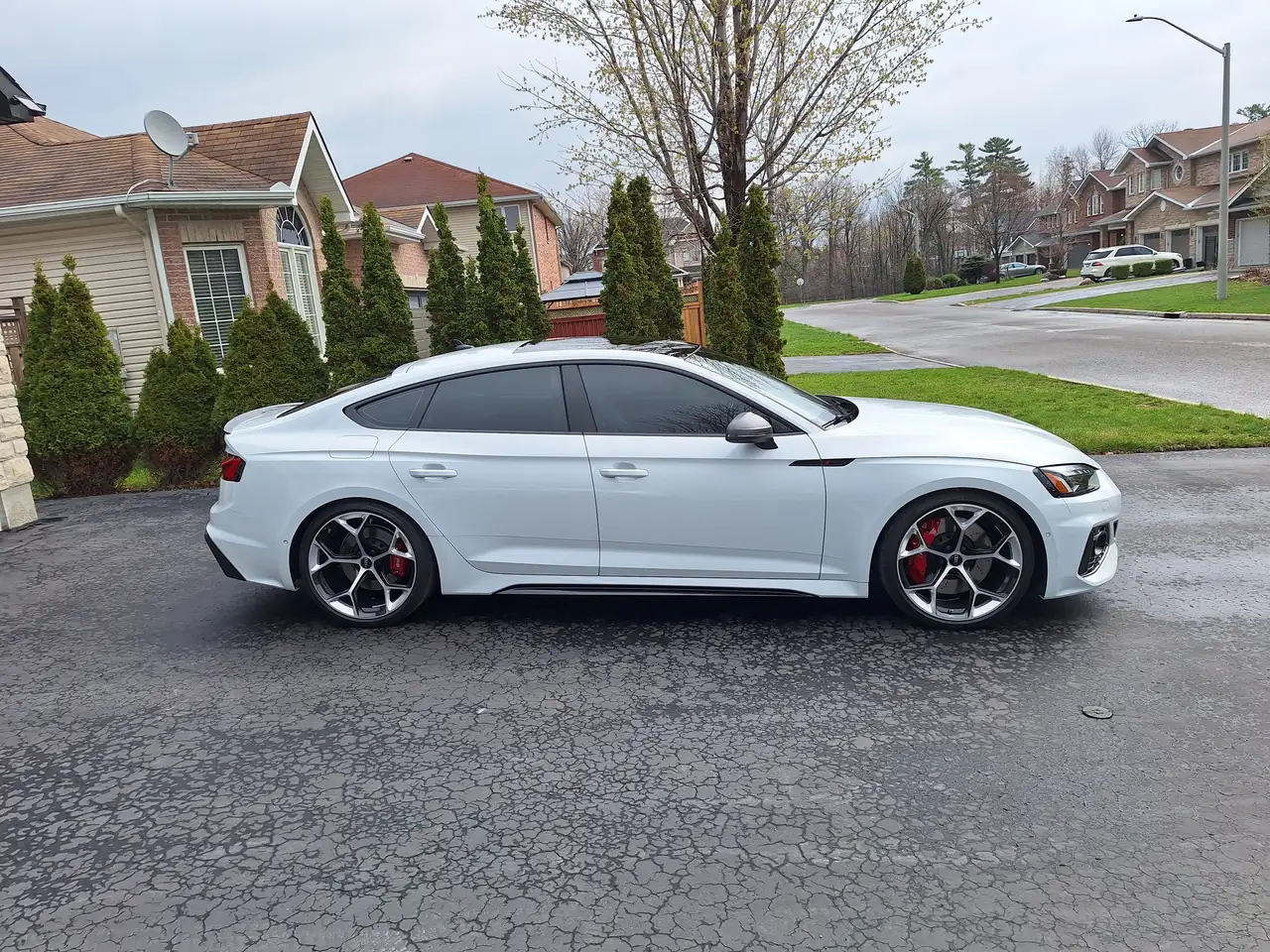 2025 Audi RS5 photo 2025 Audi RS5